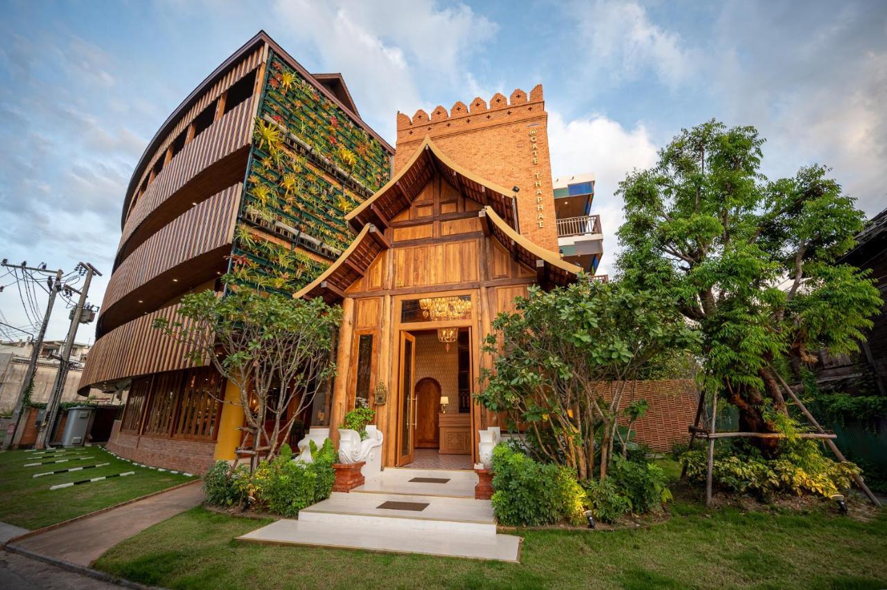 At Gate Thaphae Hotel Chiang Mai Zewnętrze zdjęcie