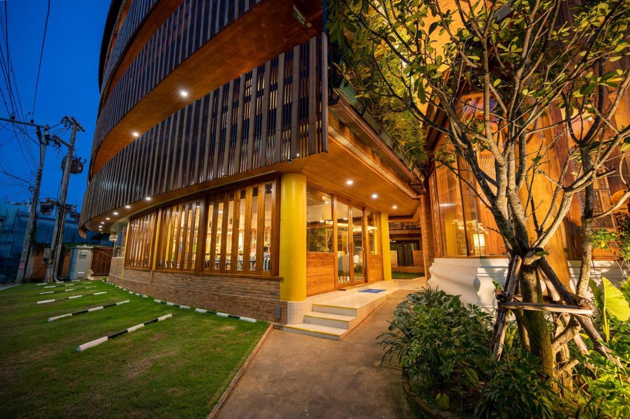 At Gate Thaphae Hotel Chiang Mai Zewnętrze zdjęcie